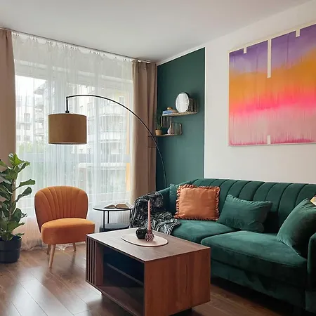 Elegant And Comfortable *