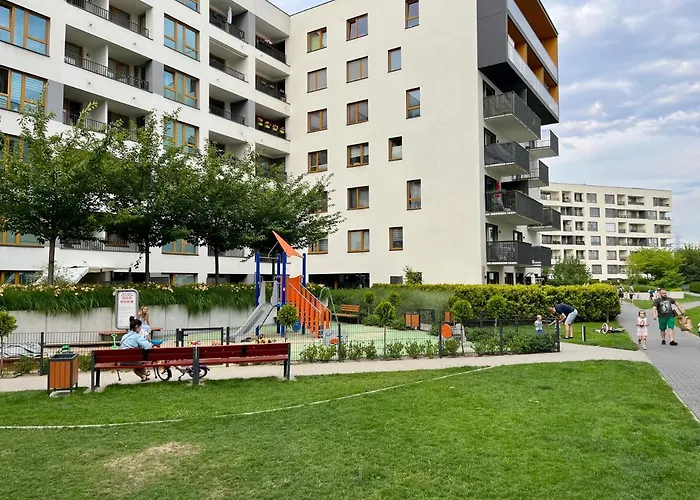 Elegant And Comfortable * Varsó